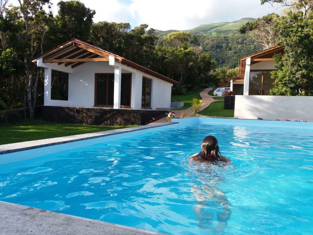 Urzelina Villas Casteletes מראה חיצוני תמונה