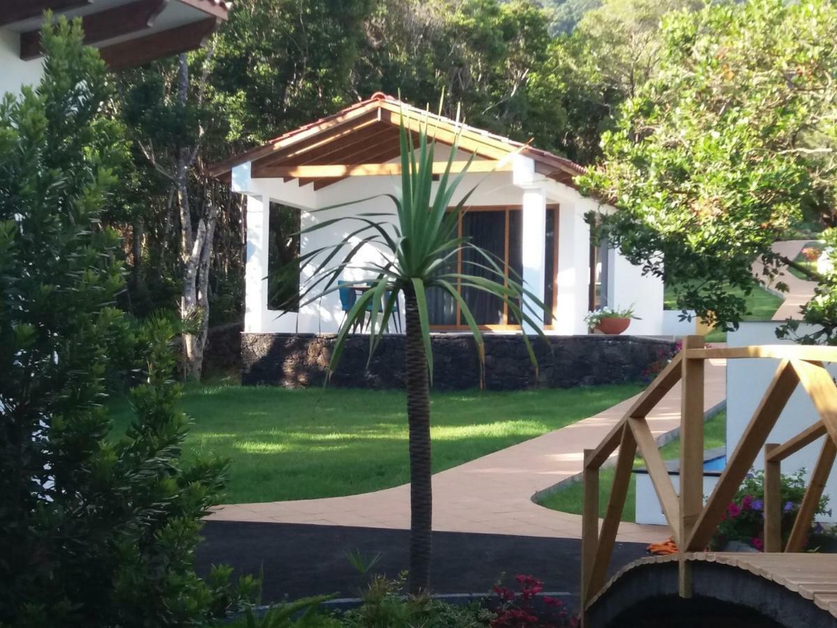 Urzelina Villas Casteletes מראה חיצוני תמונה